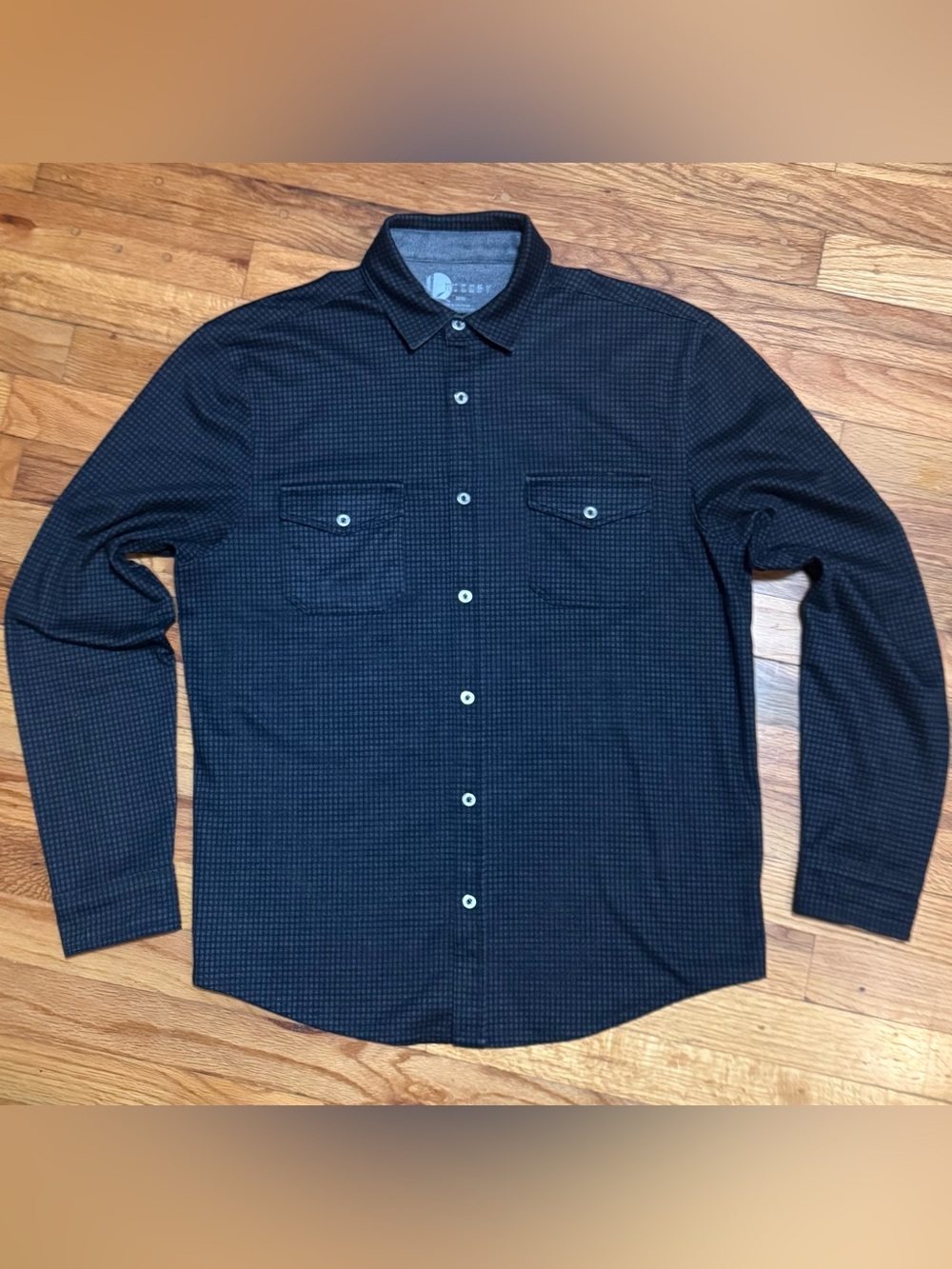 Nicoby Men's Medium Stretch Long Sleeve Black & Gray Plaid Button Up Shirt